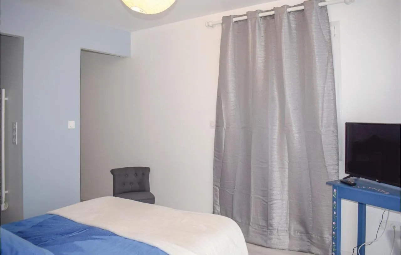 3 Bedroom Beautiful Home In Matignon