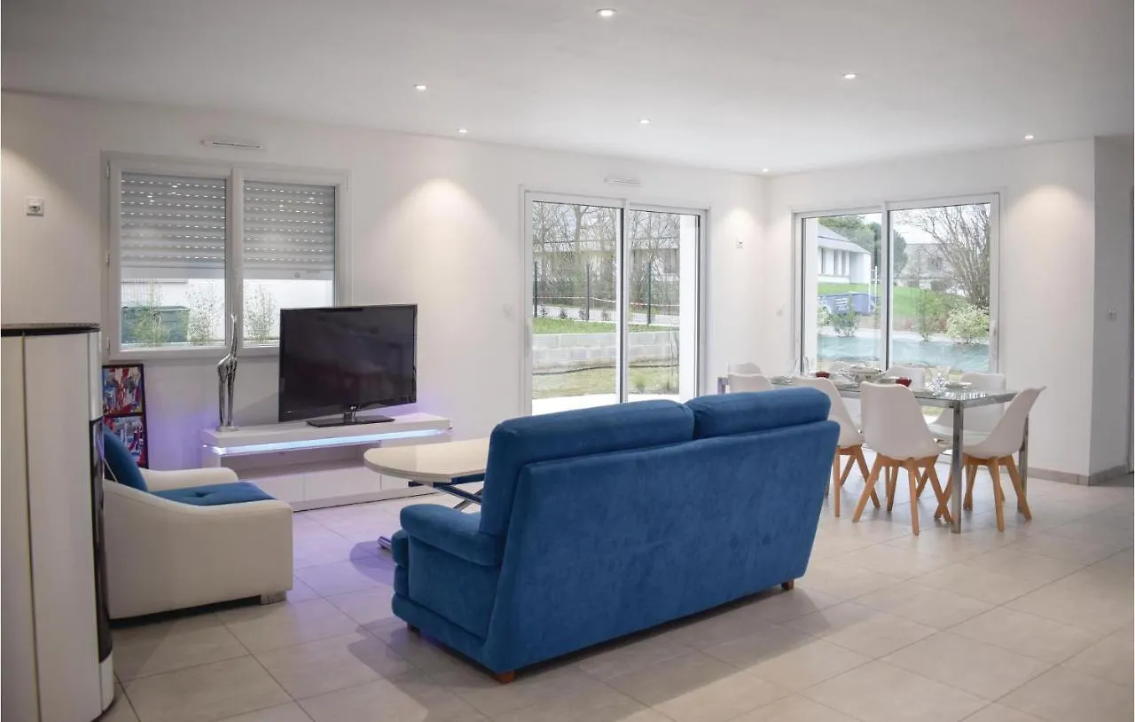 Prázdninový dům 3 Bedroom Beautiful Home In Matignon